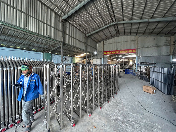 mẫu cổng xếp tự động